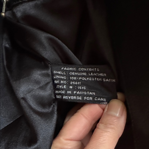 Avanti Black Leather moto Jacket women’s size S - Picture 10 of 10